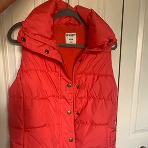 Old Navy Puffer Vest size M Tangerine Red